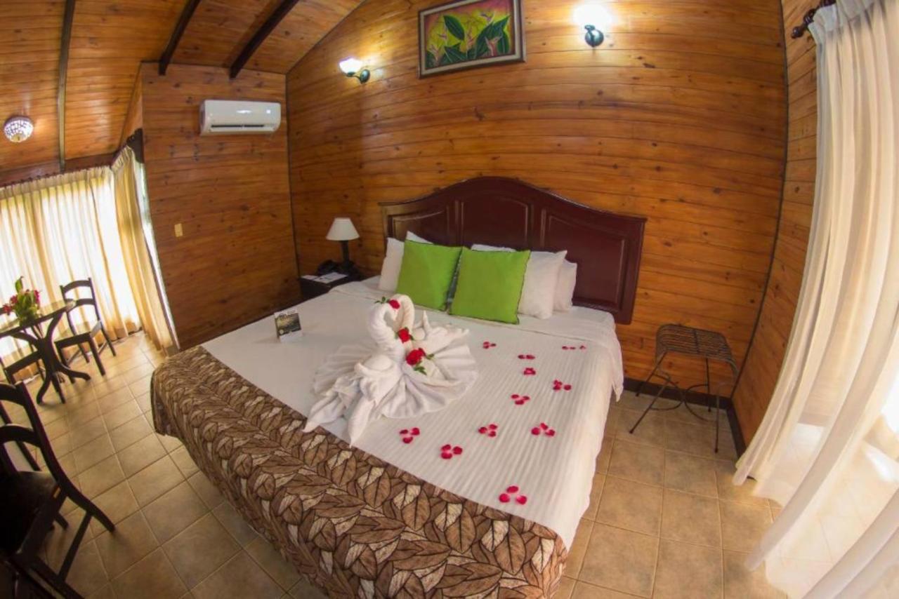 Montana De Fuego Mountain Resort & Spa La Fortuna 客房 照片