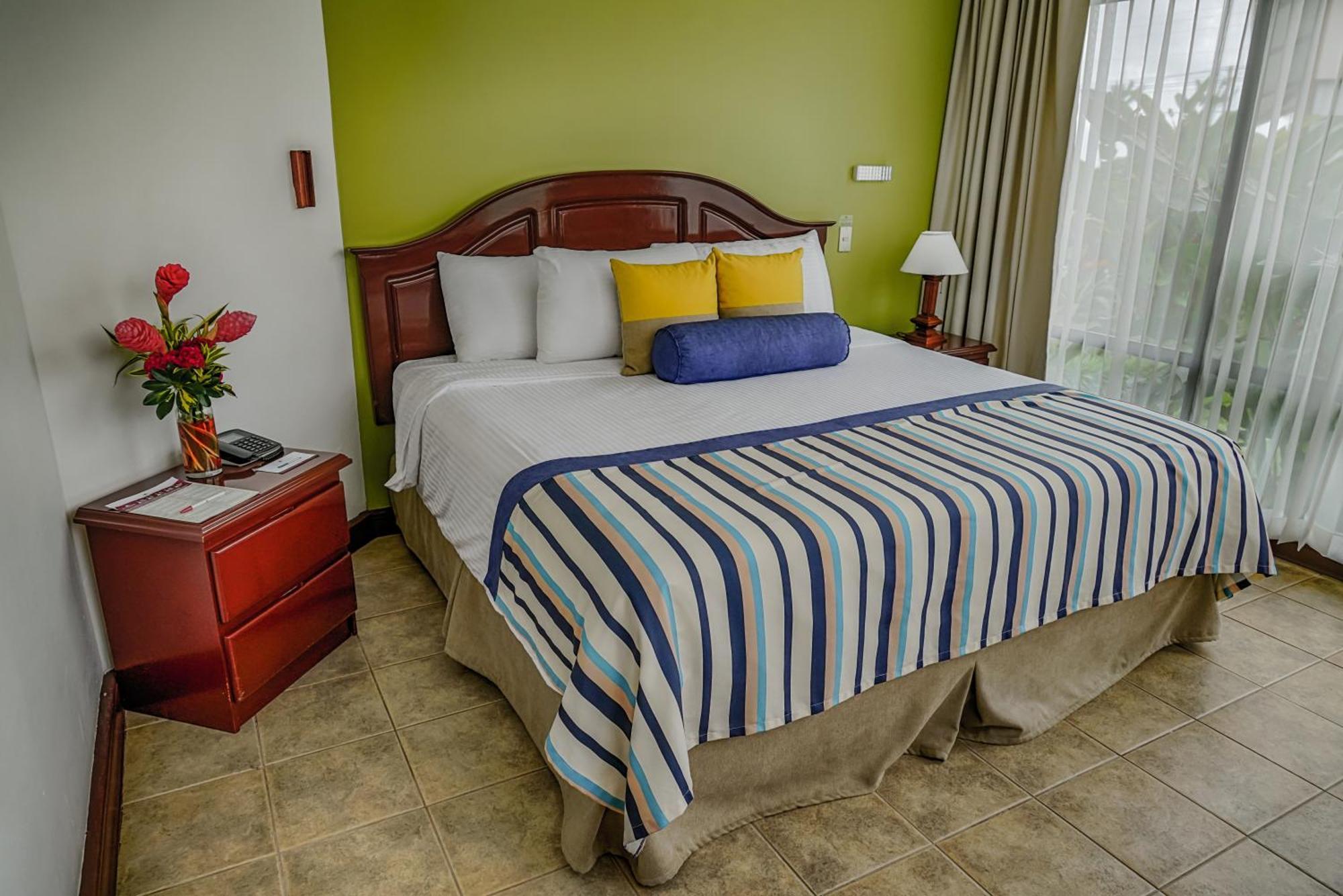 Montana De Fuego Mountain Resort & Spa La Fortuna 客房 照片
