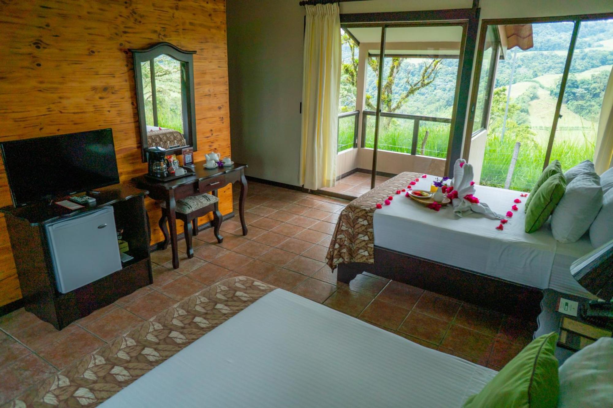 Montana De Fuego Mountain Resort & Spa La Fortuna 客房 照片